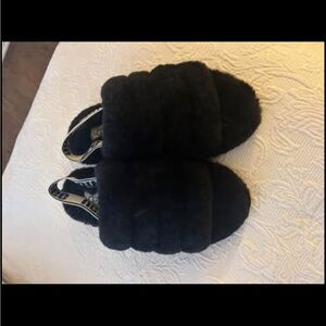 UGG Black Cozy Slippers with Plush Shearling